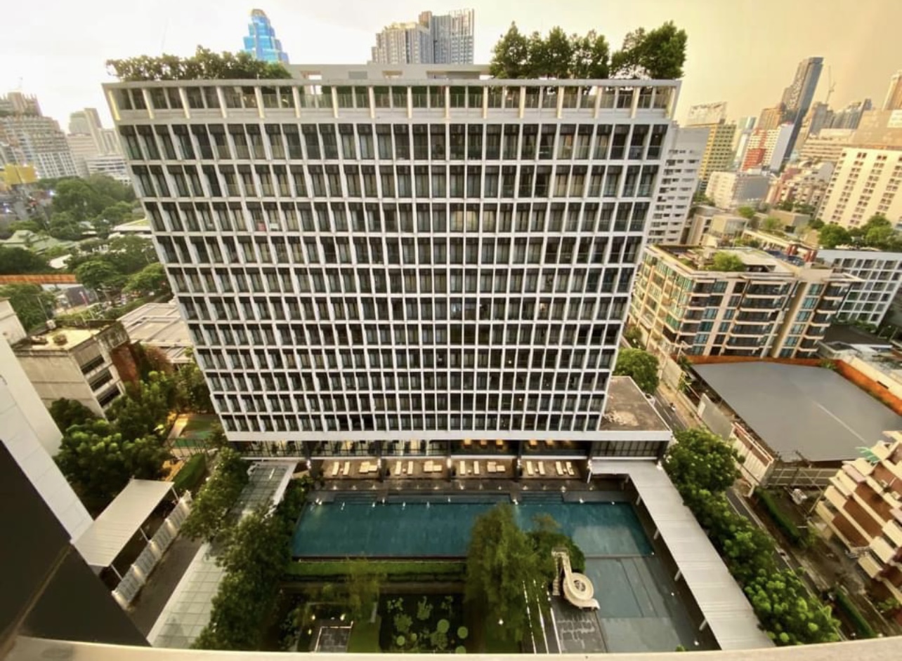 Noble Ploenchit at Noble Ploenchit