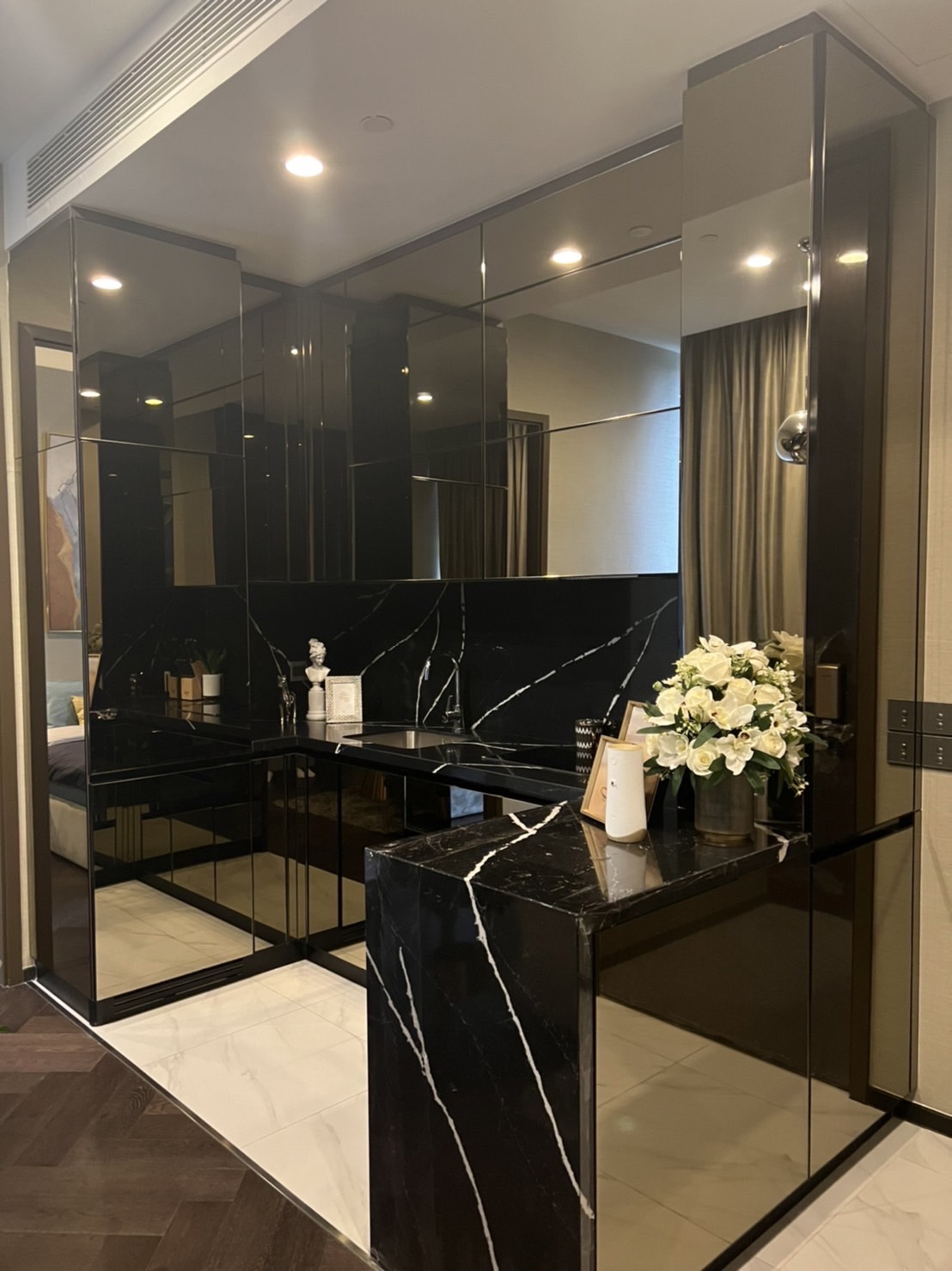 The Esse Sukhumvit 36, view 5