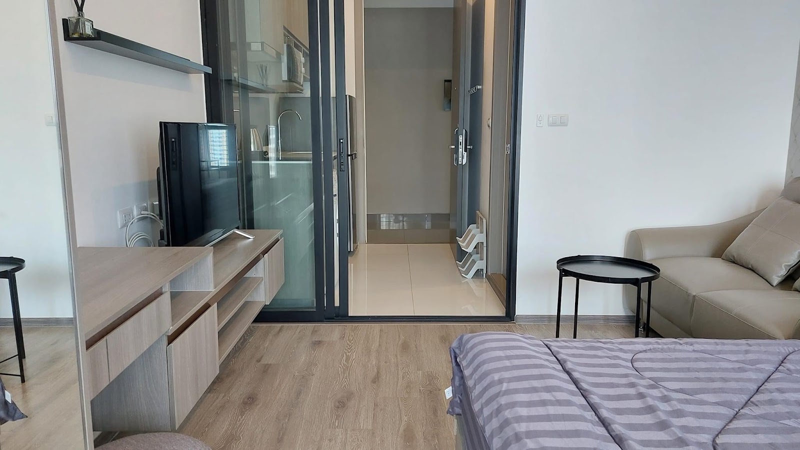 Knightsbridge Prime Onnut, view 2