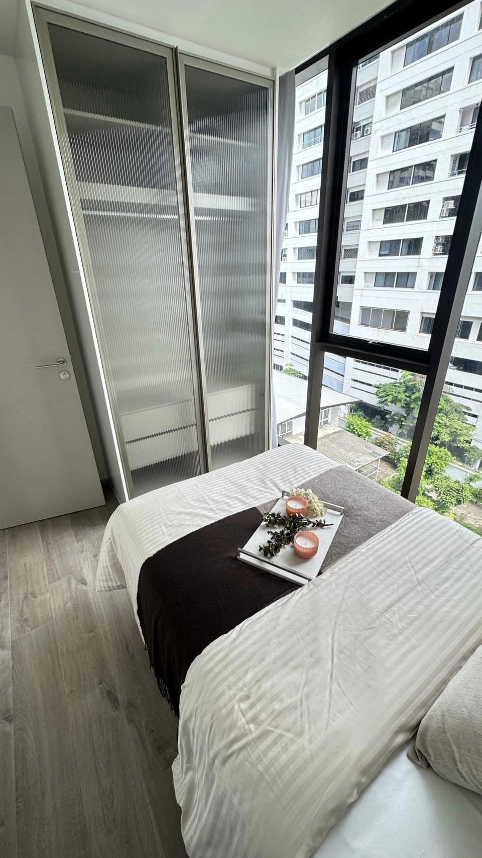 Fynn Asoke, view 4