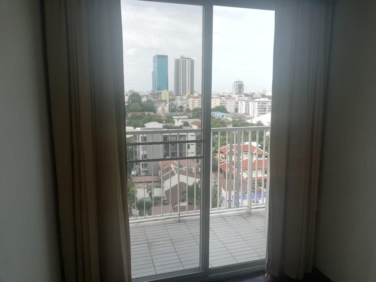 Noble Ora, view 5