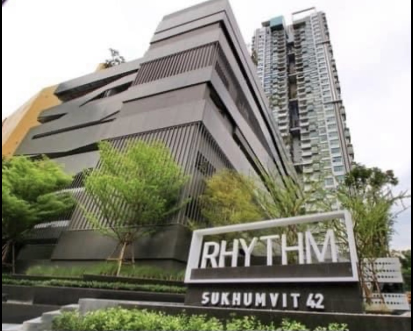 Rhythm Sukhumvit 42, view 2