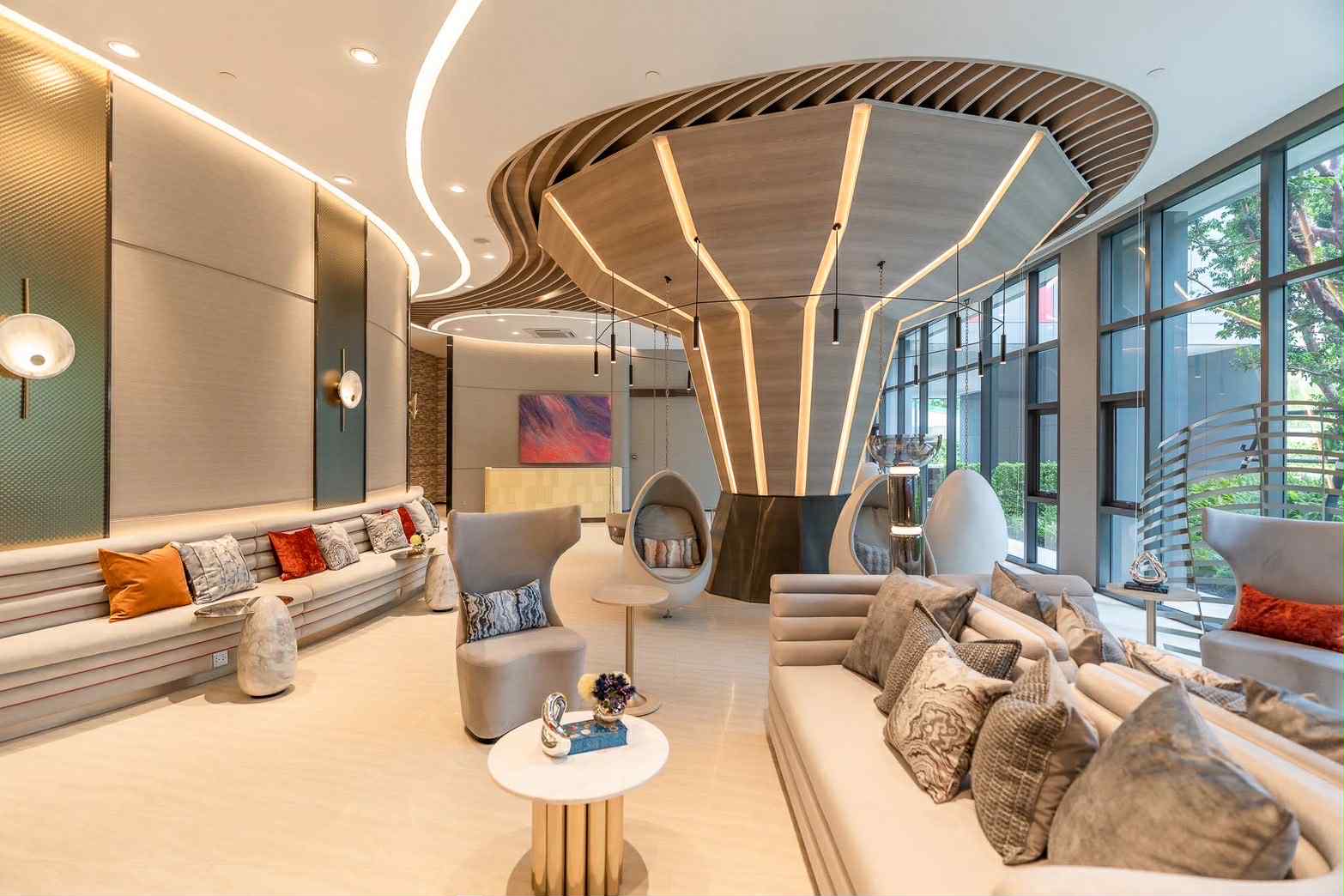 Aspire Sukhumvit-Rama4, view 2
