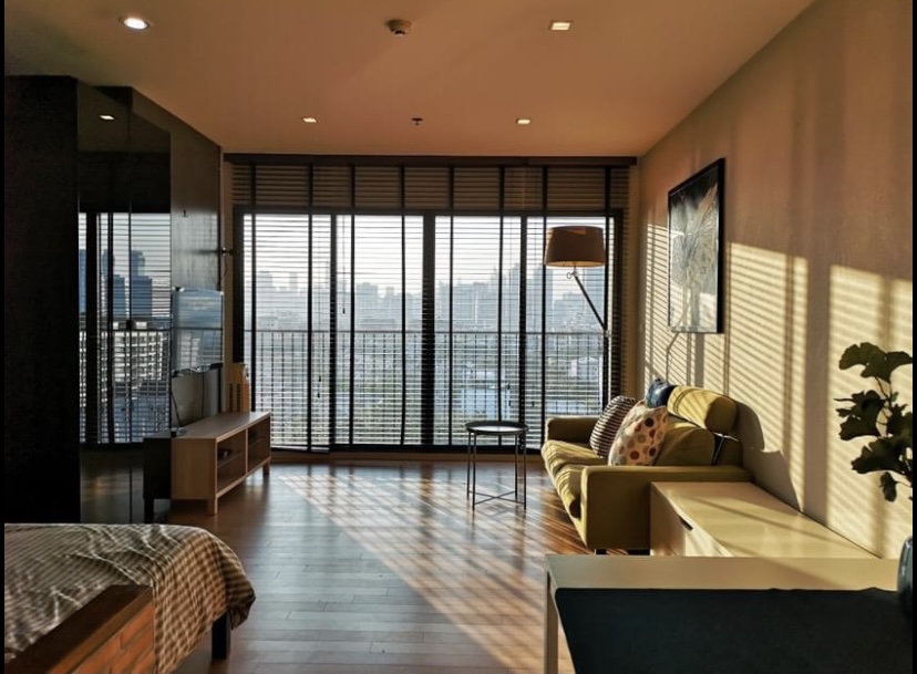 Noble Solo Thonglor, view 5