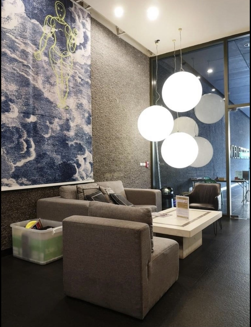 Noble Solo Thonglor, view 2