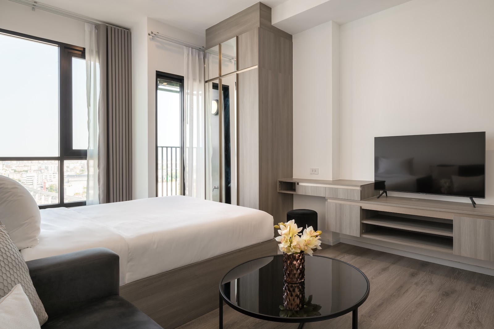 Knightsbridge Sukhumvit Thepharak, view 3