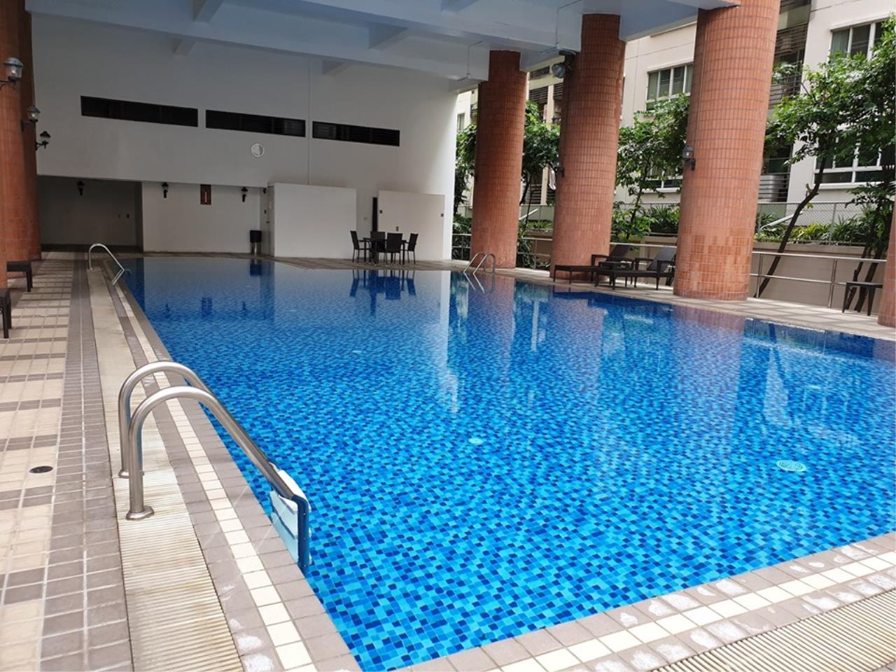 Academia Grand Tower at Academia Grand Tower