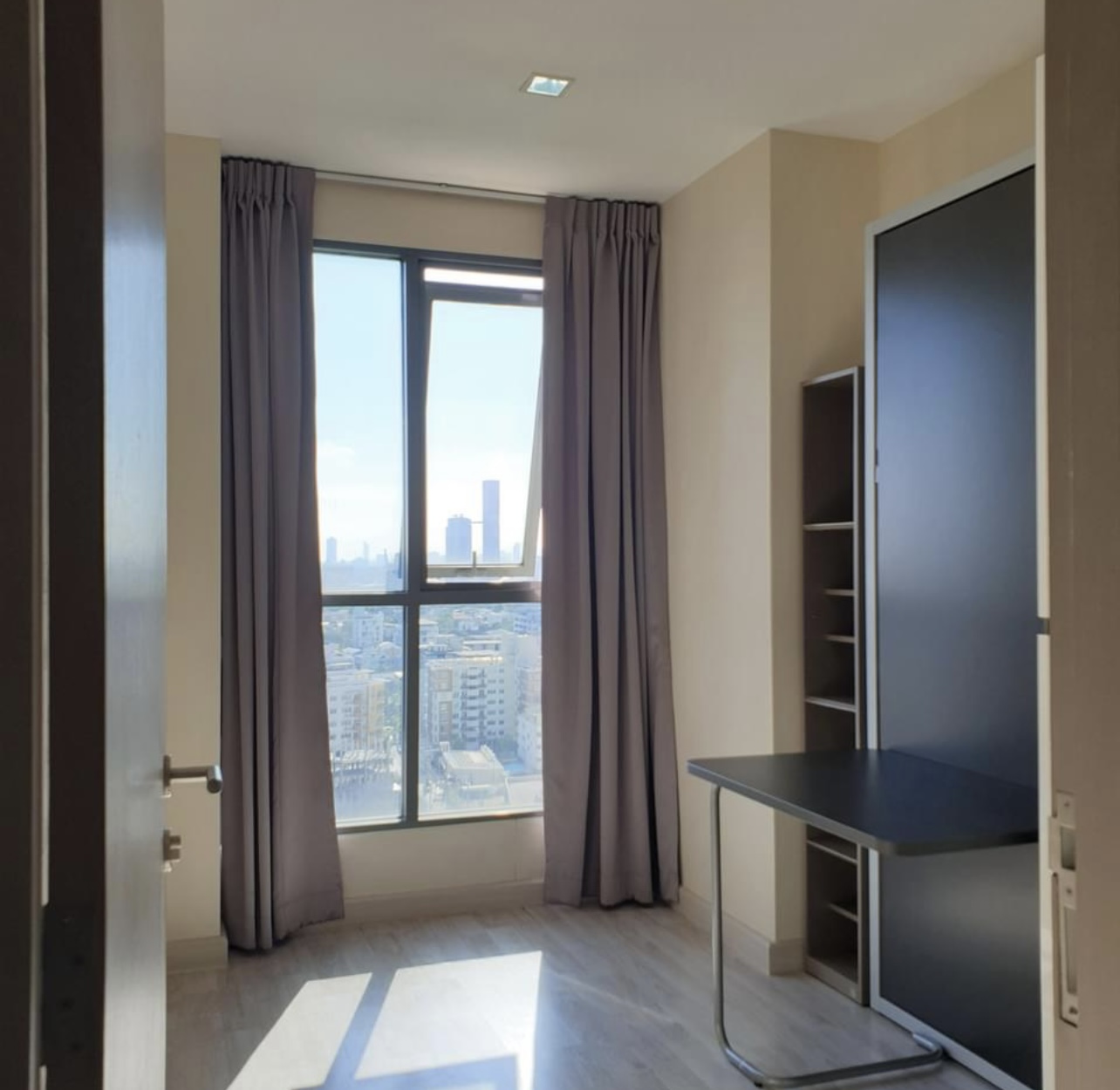 Ideo Mobi Sukhumvit 81, view 5