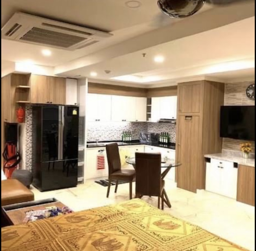 Waterford Park Thonglor 5, view 4