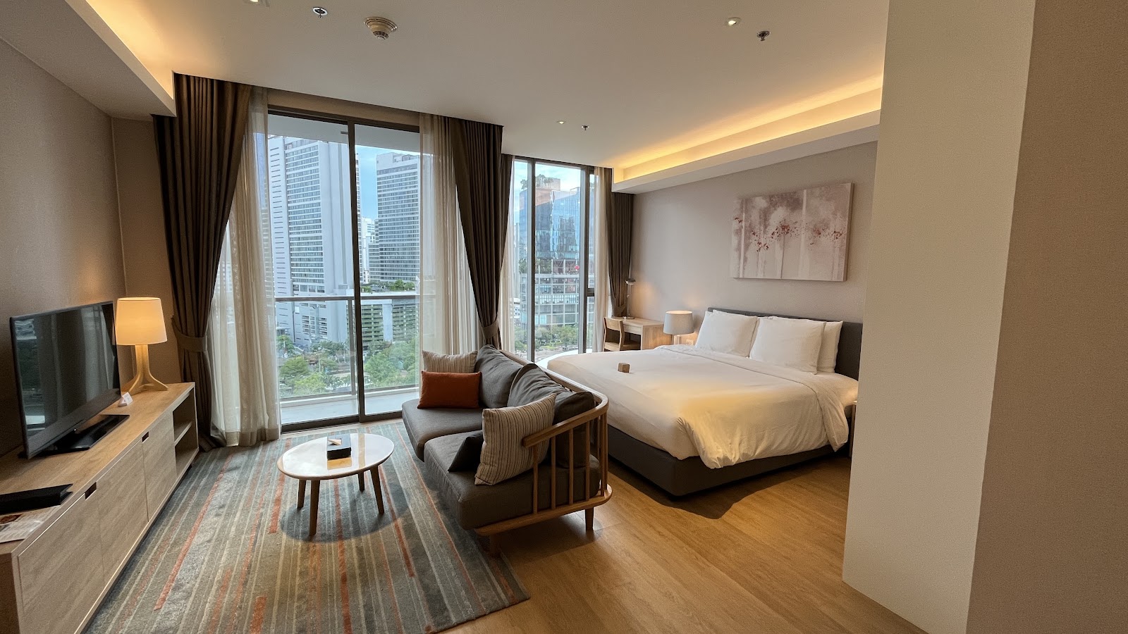 Oakwood Suites Bangkok at Oakwood Suites Bangkok