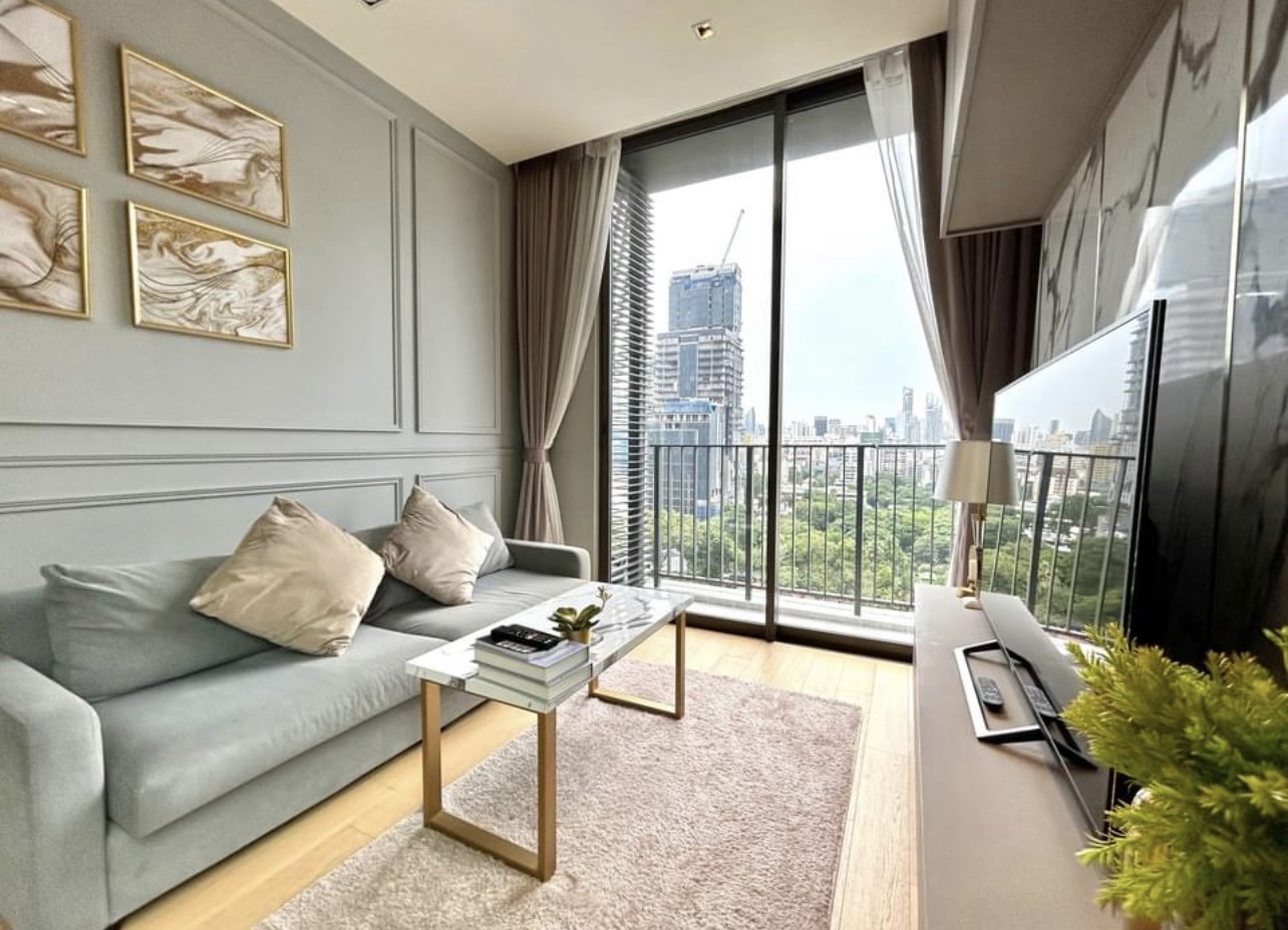 28 Chidlom, view 3