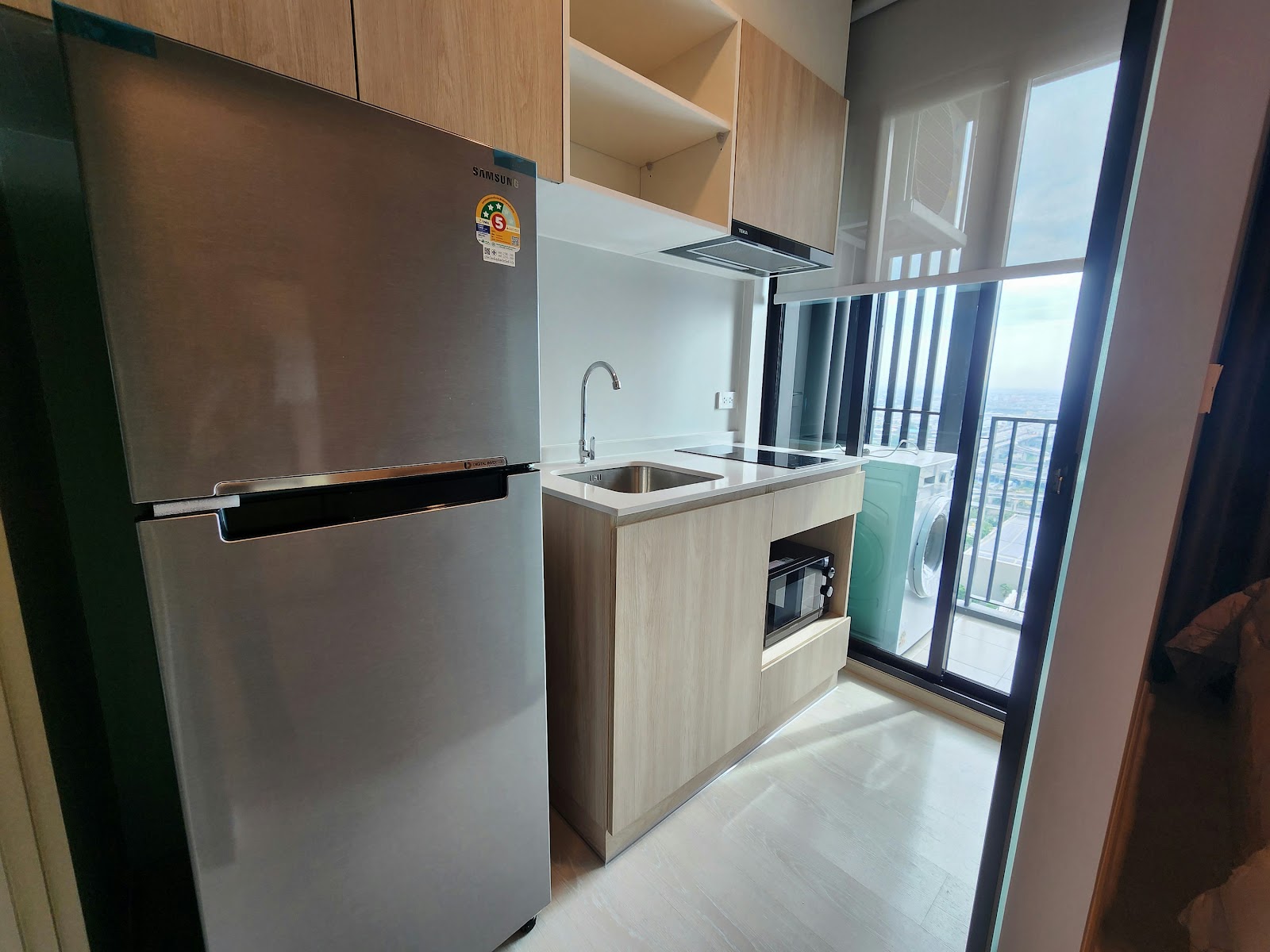Nue Mega Plus Bangna, view 2