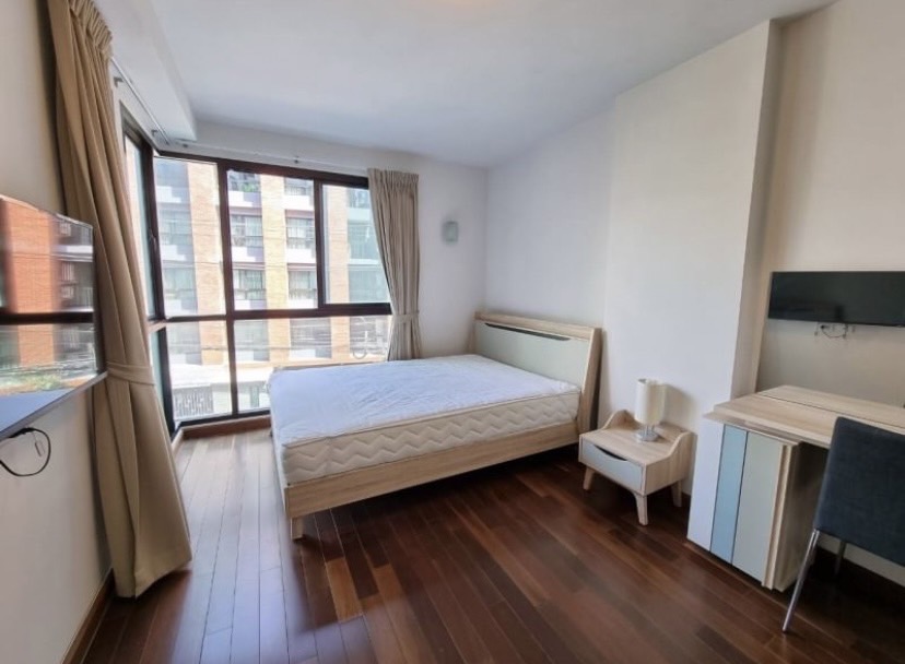 Le Cote Thonglor 8, view 5