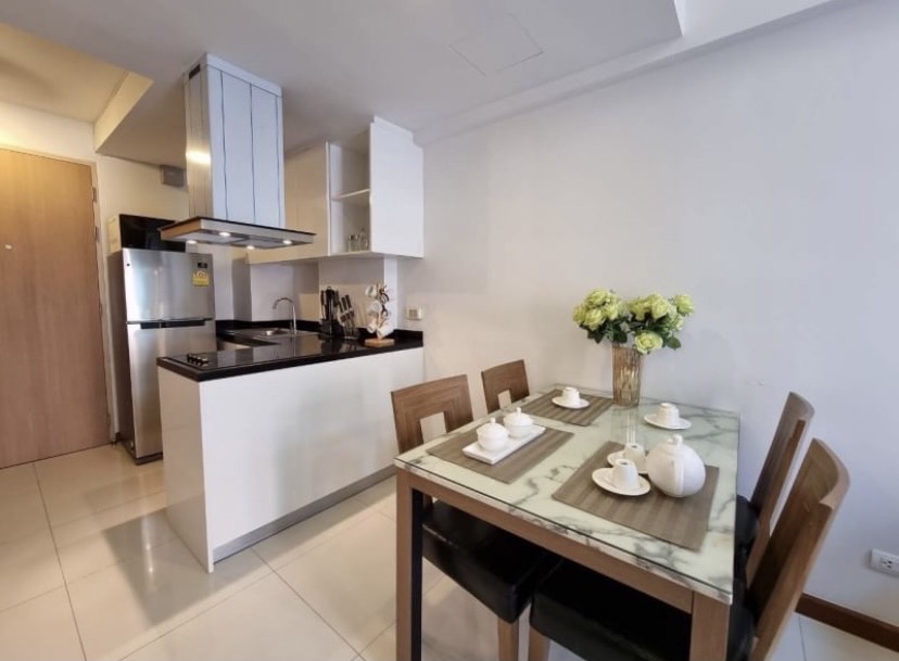 Le Cote Thonglor 8, view 4