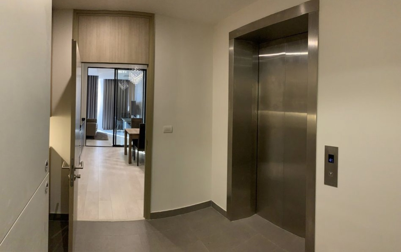 Noble Ploenchit, view 3