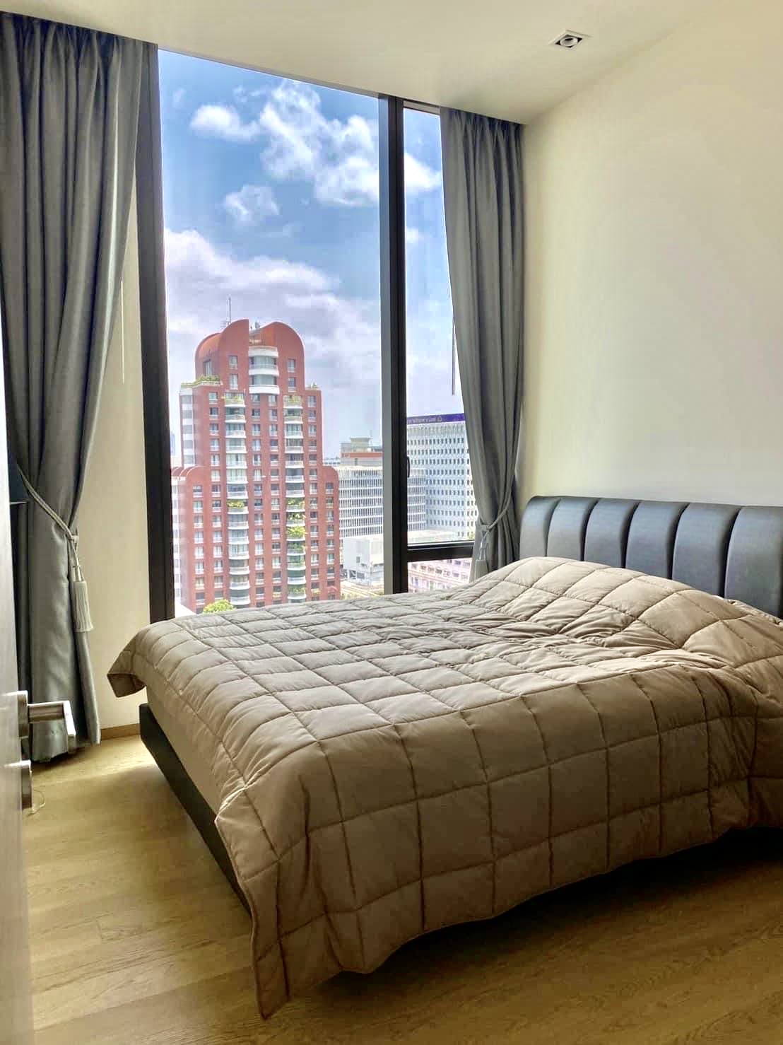 28 Chidlom, view 2