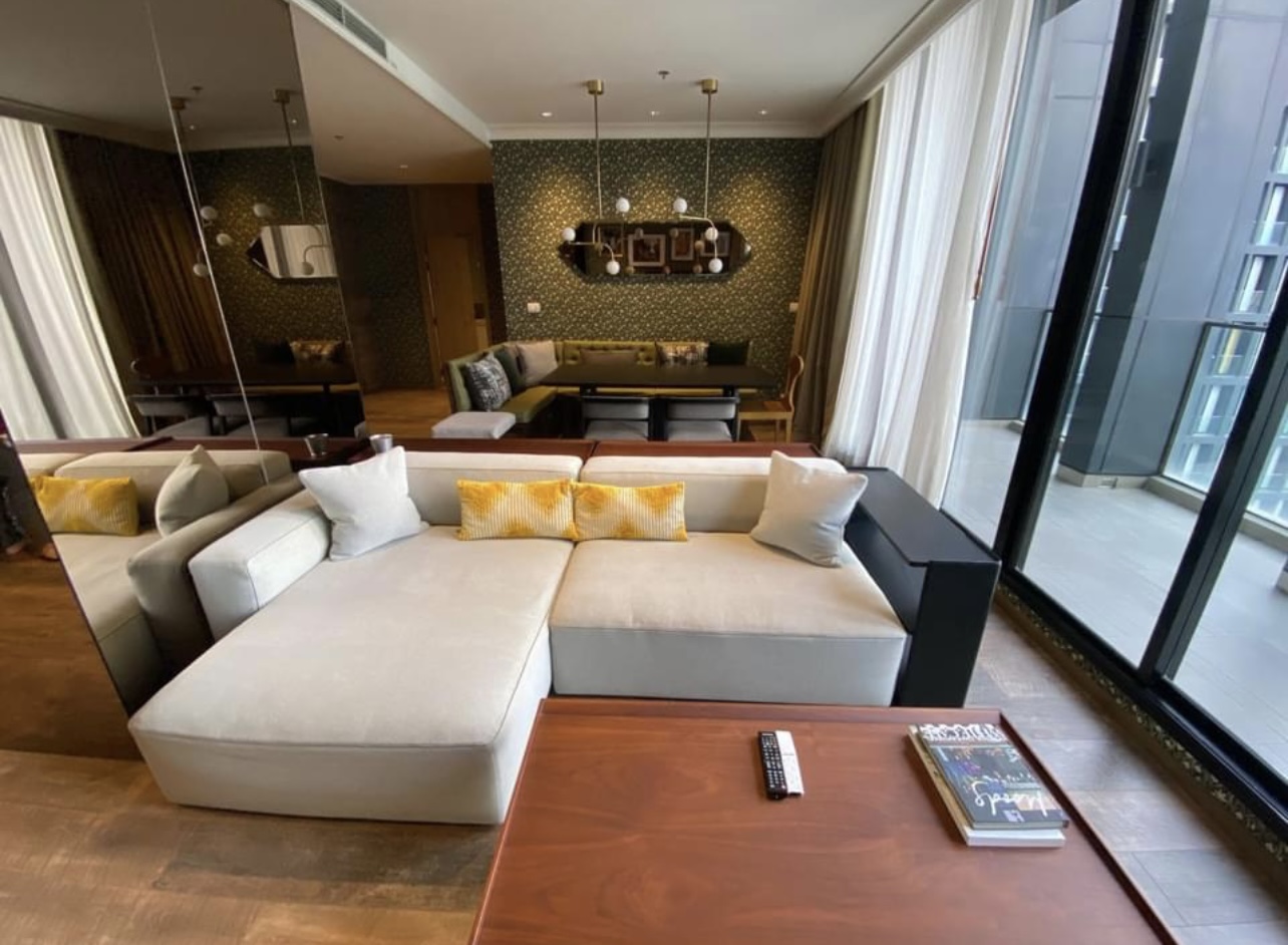 Noble Ploenchit at Noble Ploenchit